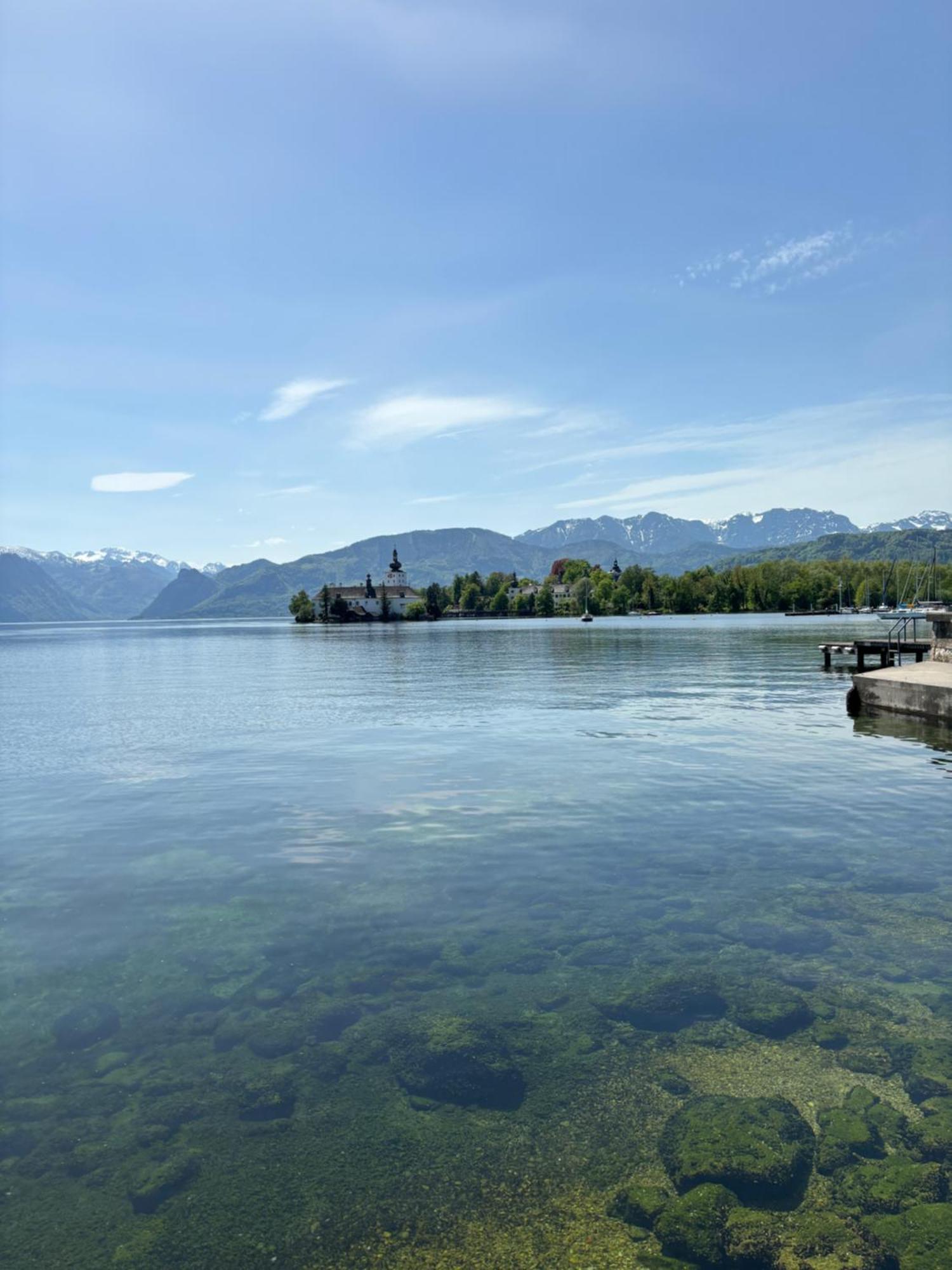 Wohnung See- Und Bergnaehe Gmunden Esterno foto